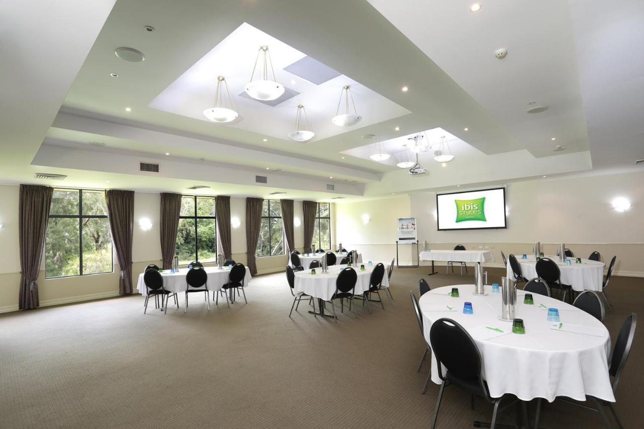 Hotel Ibis Styles Tamworth Exterior foto