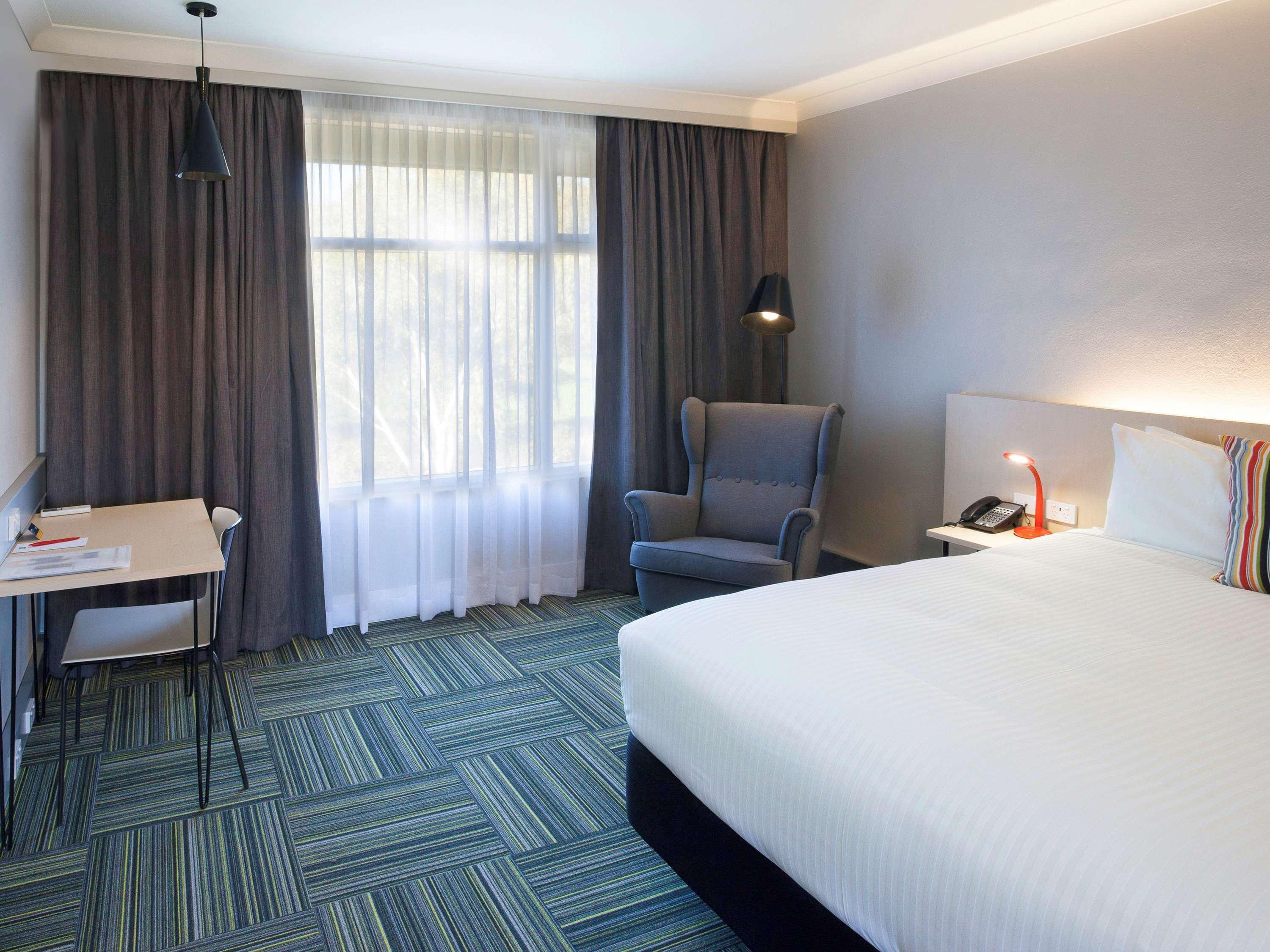 Hotel Ibis Styles Tamworth Exterior foto